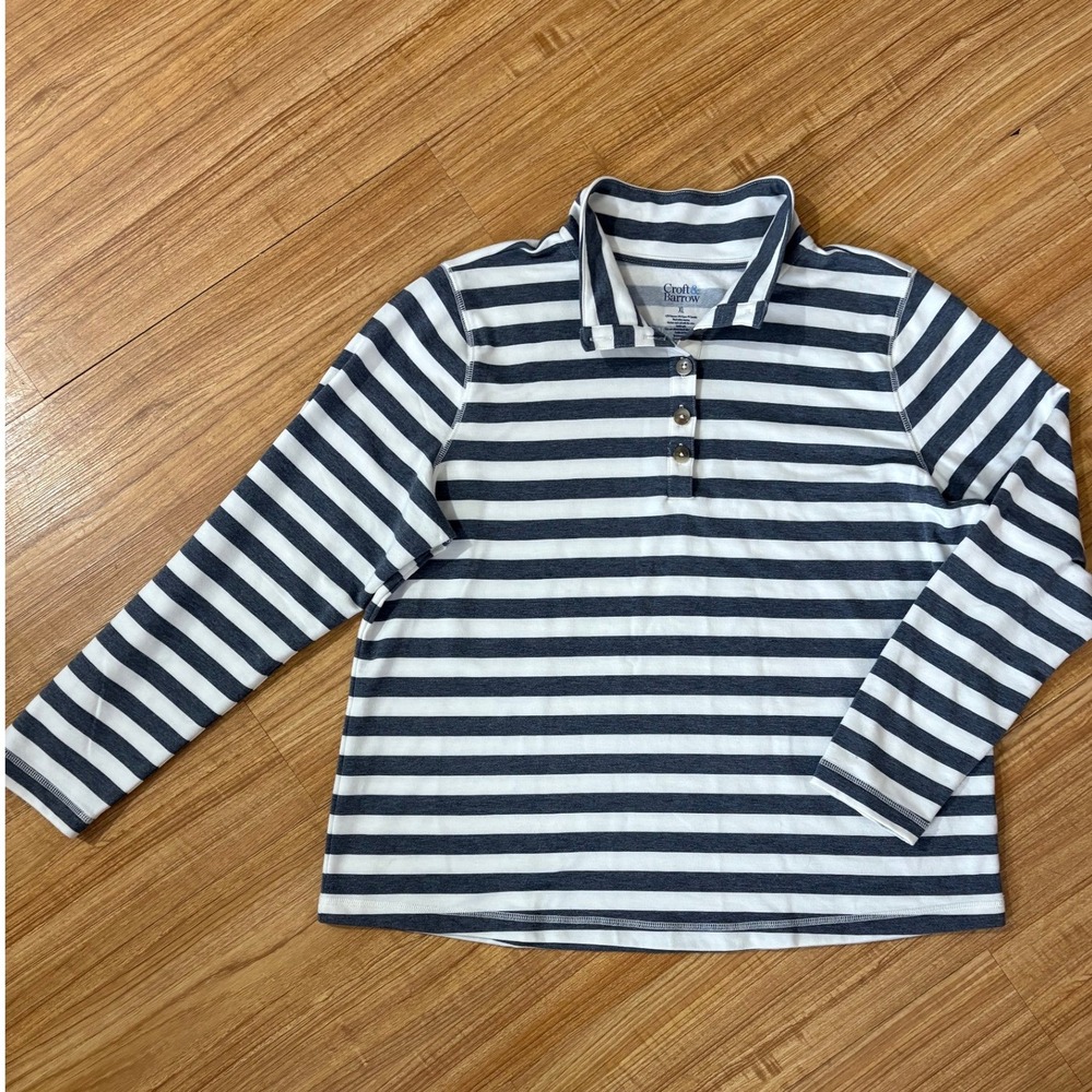Croft & Barrow Mock Neck Top Womens XL‎ Gray White Striped Button Front